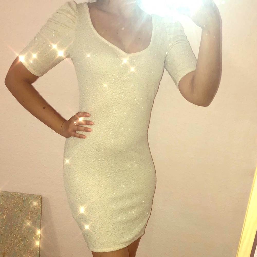 Dress that sparkles